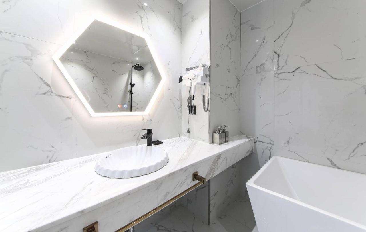 The Post Hotel Seoul Bagian luar foto