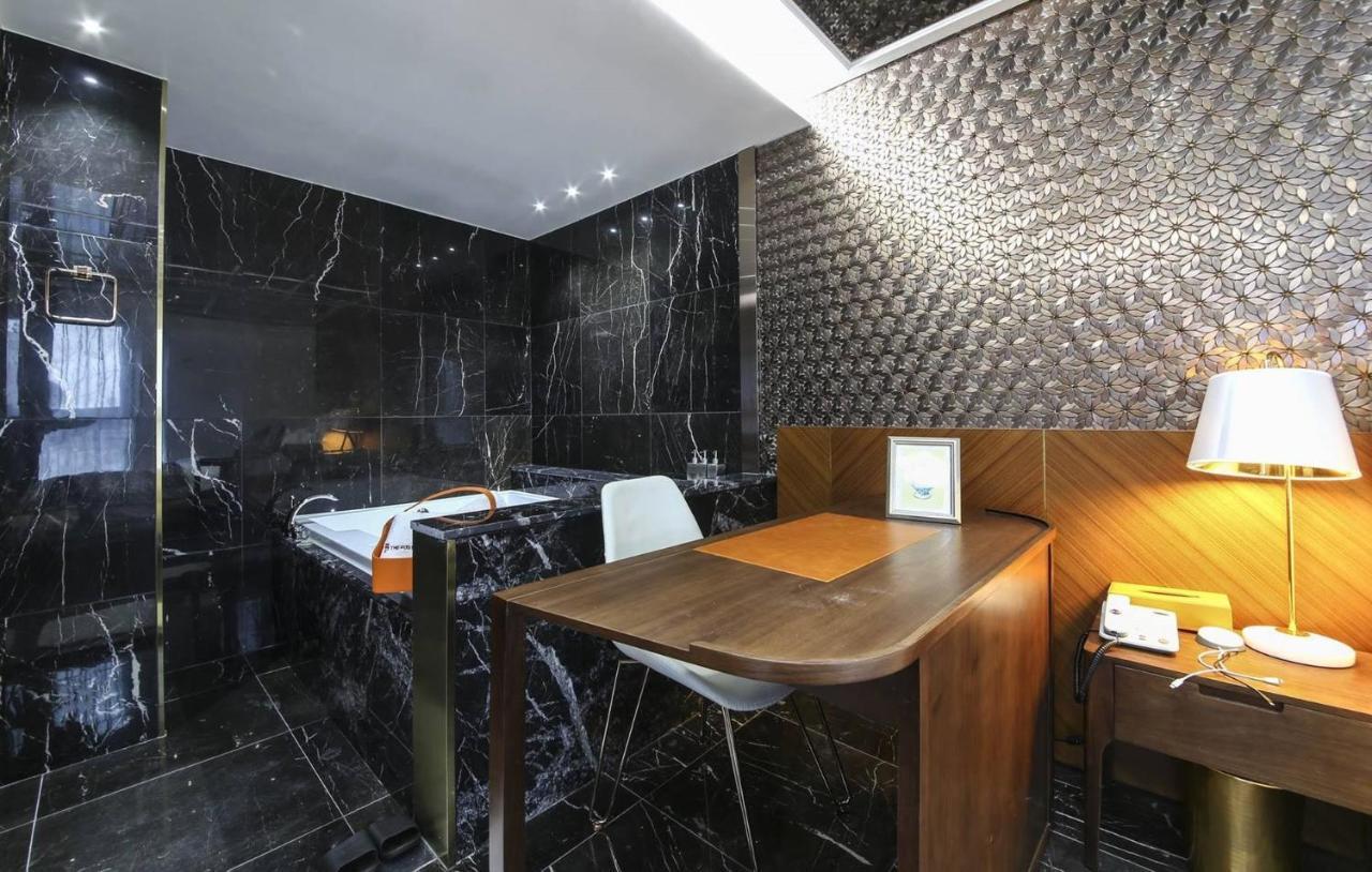 The Post Hotel Seoul Bagian luar foto